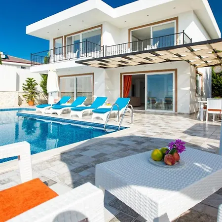 2 Bedroom With Private Pool 빌라